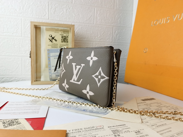 ルイヴィトンバッグ背面デザイン